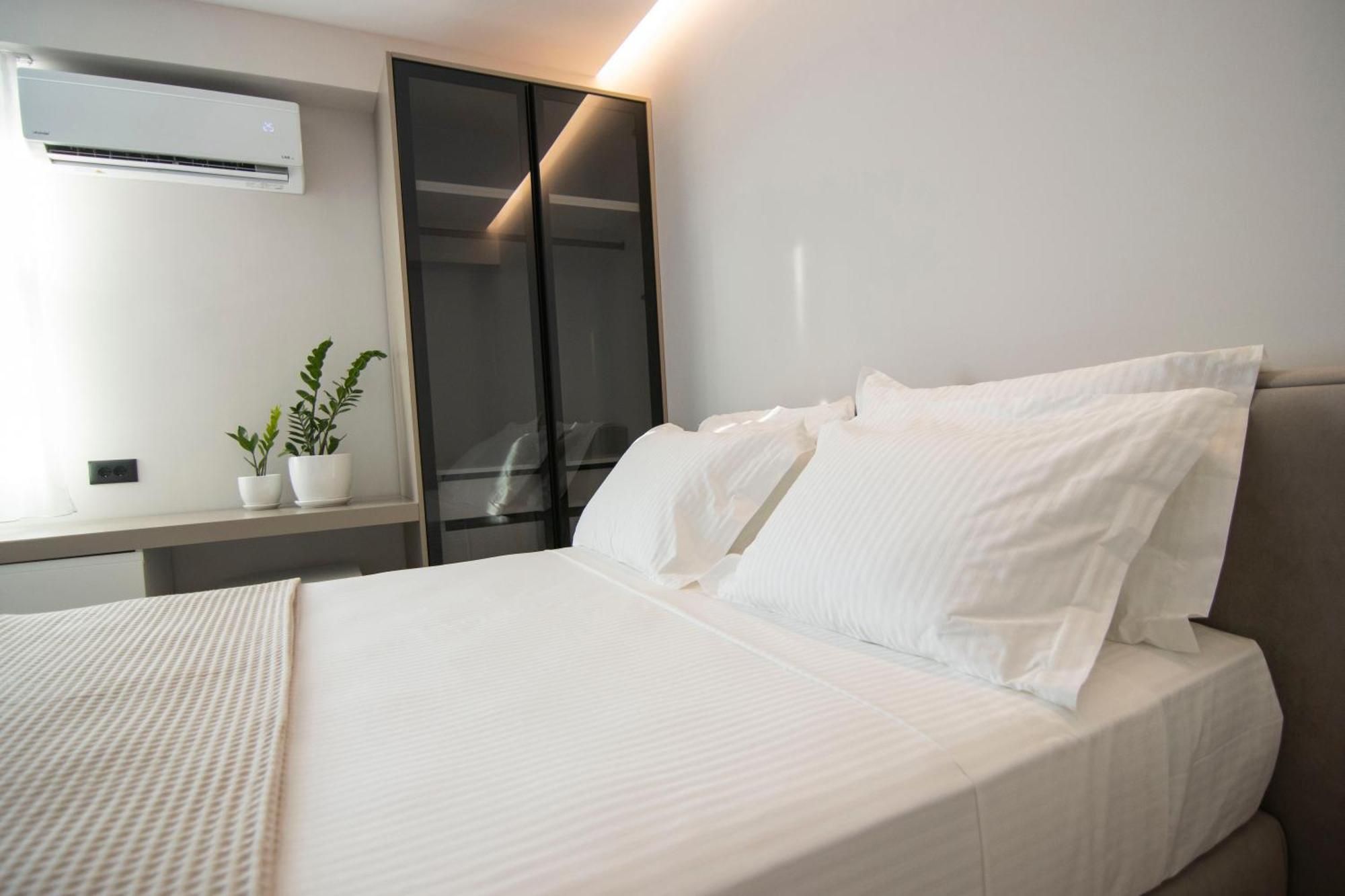 Mina Luxury Rooms Tirana Buitenkant foto