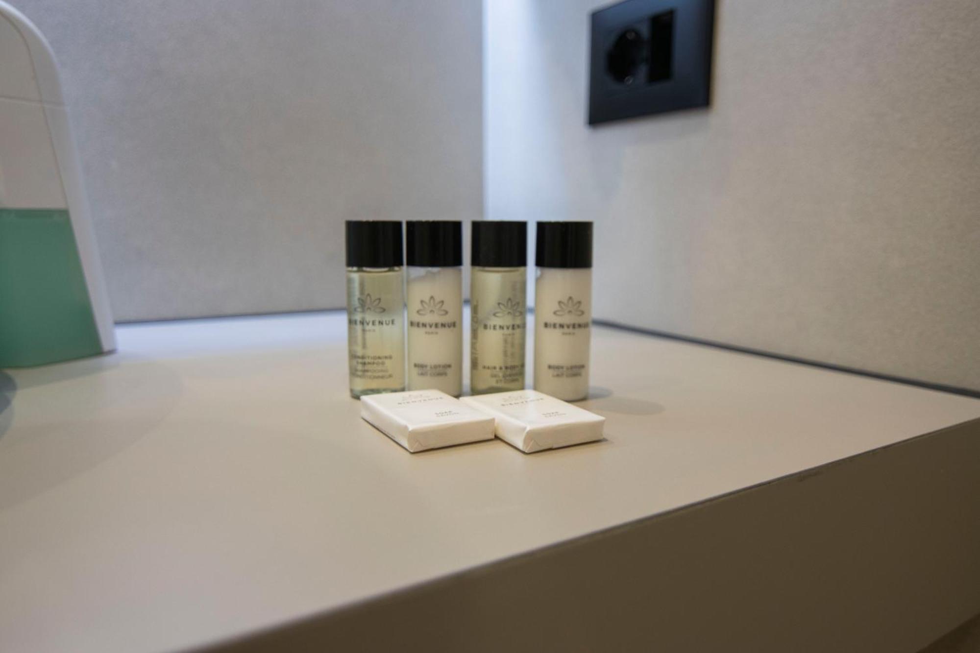 Mina Luxury Rooms Tirana Buitenkant foto